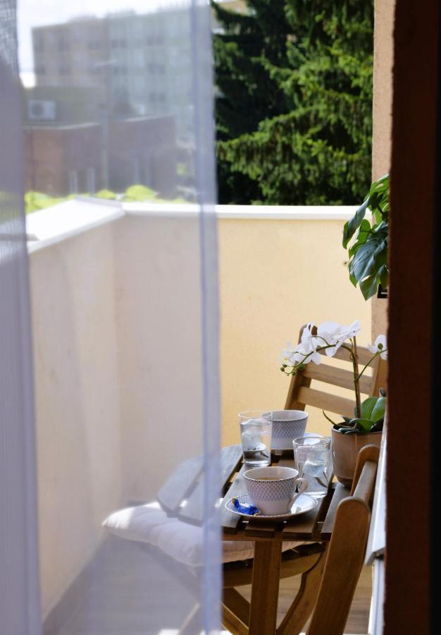 Shine Apartman Szentgotthárd Zewnętrze zdjęcie